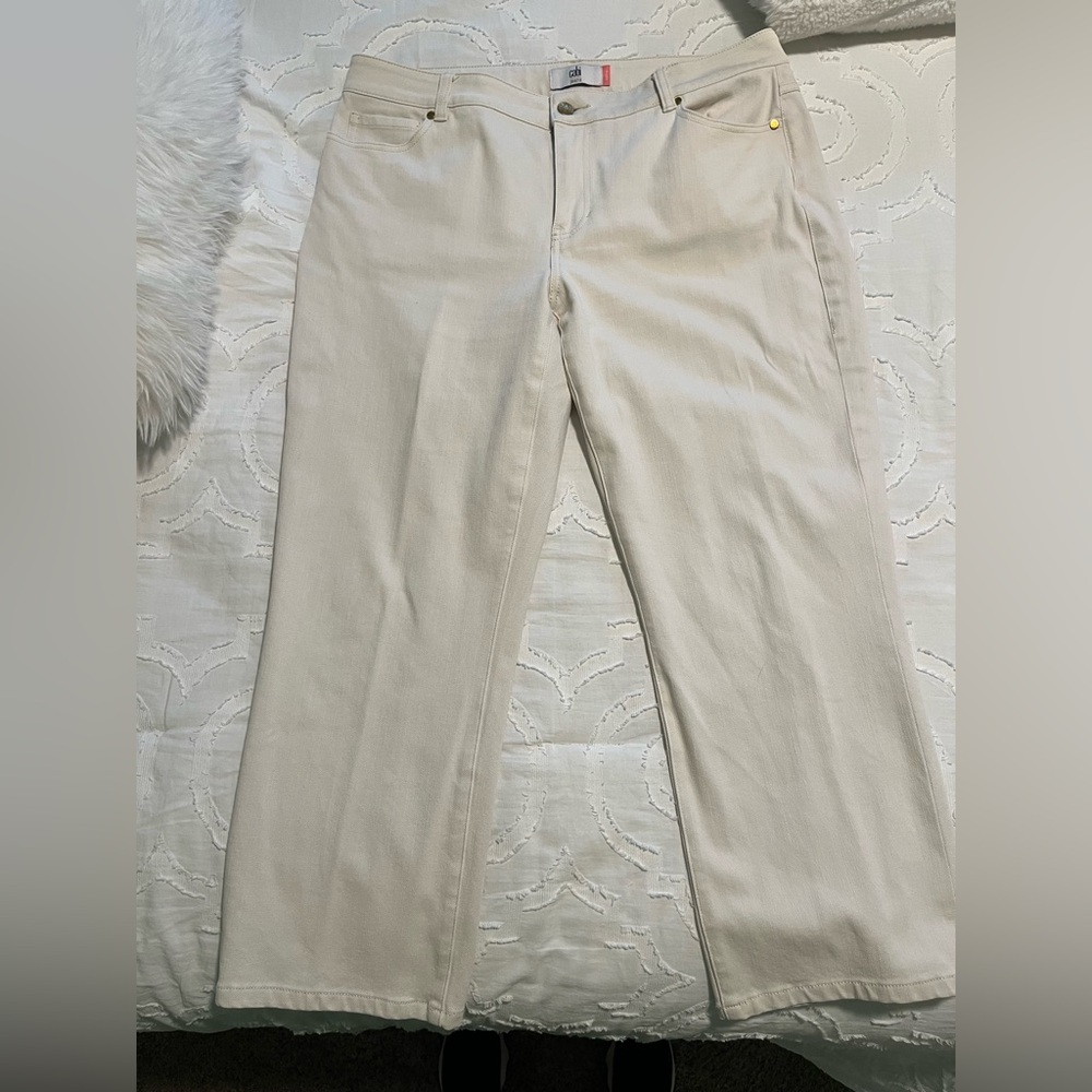 Cabi SoHo Jeans Style 6701, size 14, Cream colored, EUC - Picture 7 of 11